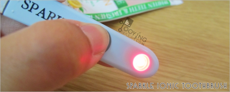 SPARKLE IONIC TOOTHBRUSH แปรงสีฟัน ขจัดคราบพลัค ฟันขาว