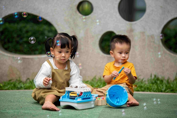 “ไข้หวัดใหญ่” ใกล้ถึงฤดูระบาด เร่งป้องกันด้วยวัคซีน  ปัจจุบันมีให้เลือกทั้งชนิดพ่นจมูกและชนิดฉีด