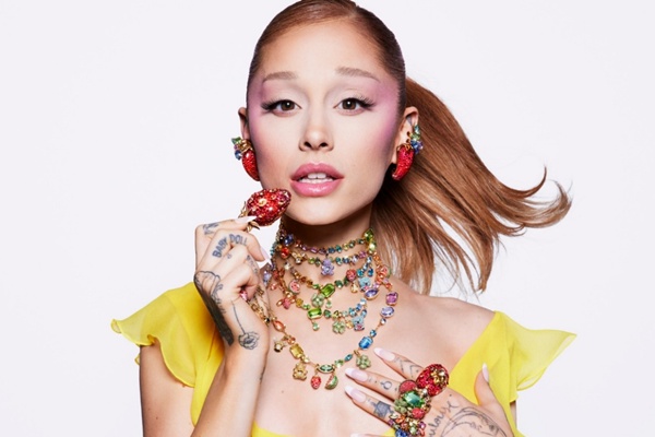 สวารอฟสกี้ เผยเสน่ห์แห่งฤดูร้อนผ่าน "Swarovski Summertime" คอลเลกชันสุดสดใสรับซัมเมอร์